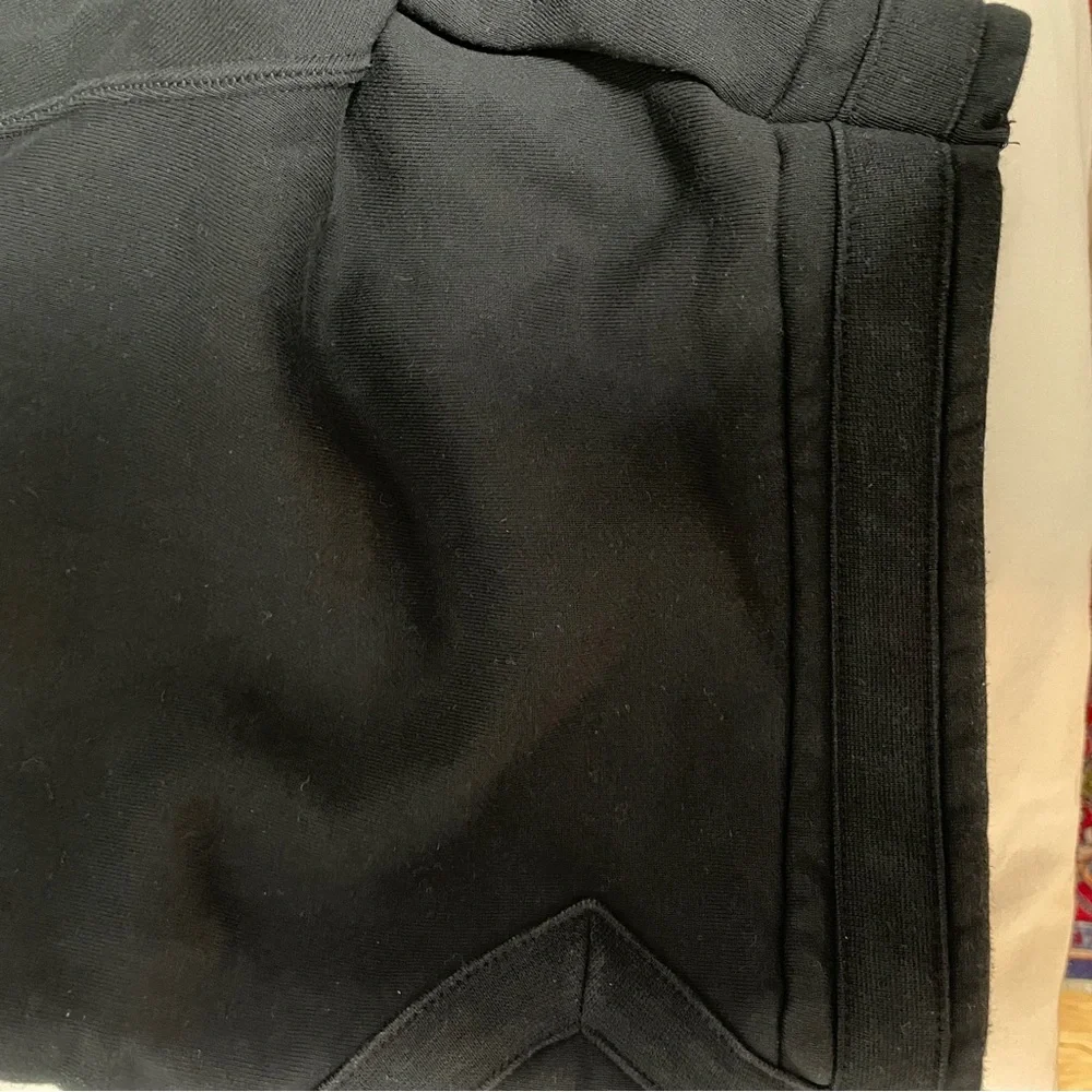 Jordan brand heavy weight diamond logo fleece short in black - Picture 9 of 10